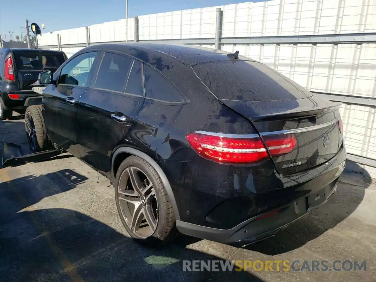 3 Photograph of a damaged car 4JGED6EB3KA155786 MERCEDES-BENZ GLE-CLASS 2019