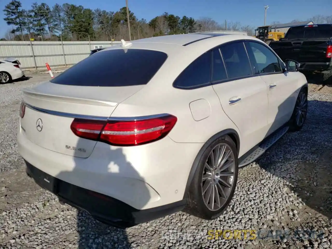 4 Photograph of a damaged car 4JGED6EB4KA140438 MERCEDES-BENZ GLE-CLASS 2019