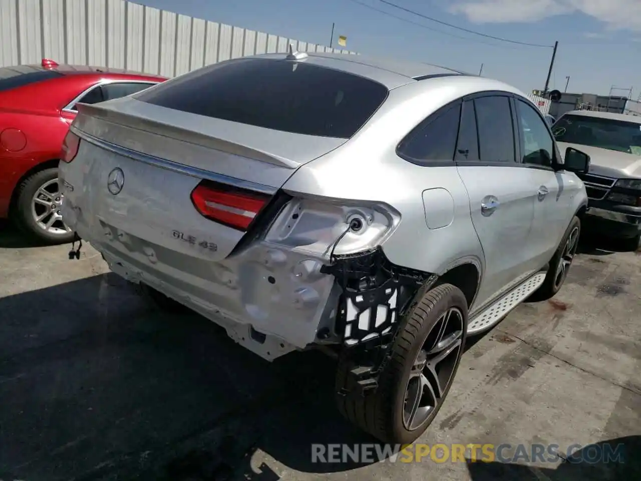 4 Фотография поврежденного автомобиля 4JGED6EB4KA146868 MERCEDES-BENZ GLE-CLASS 2019