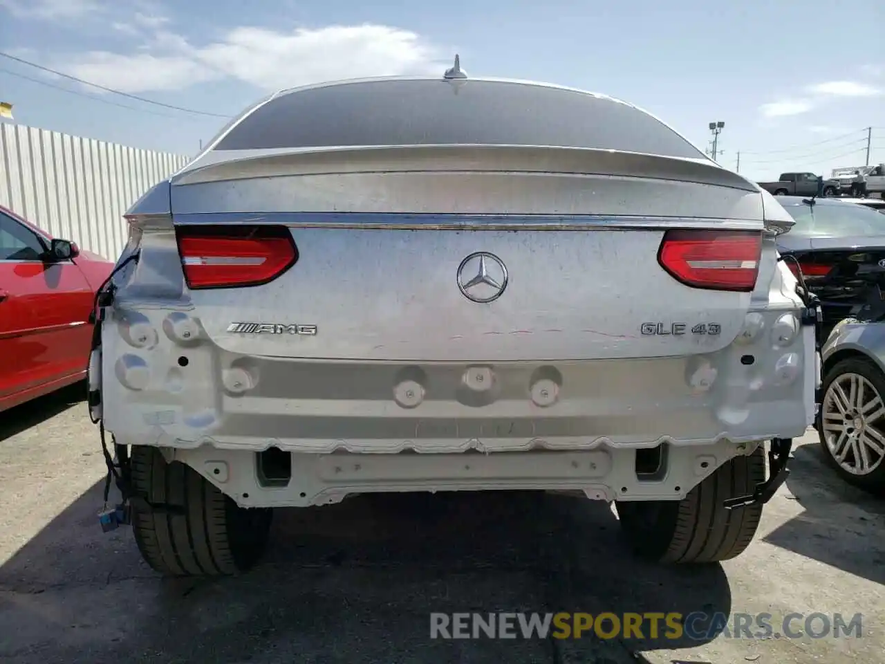 9 Photograph of a damaged car 4JGED6EB4KA146868 MERCEDES-BENZ GLE-CLASS 2019