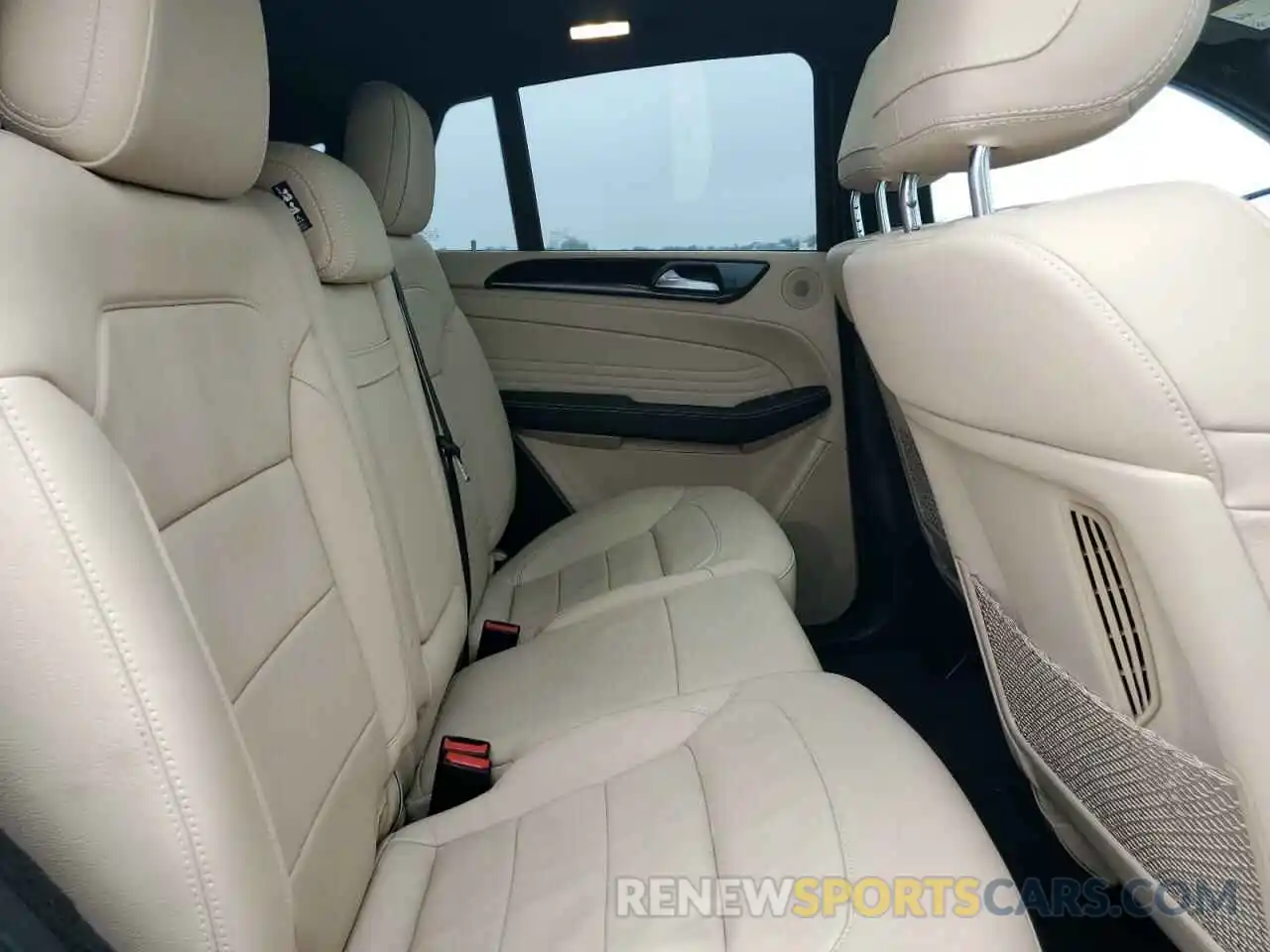 11 Фотография поврежденного автомобиля 4JGED6EB4KA153027 MERCEDES-BENZ GLE-CLASS 2019