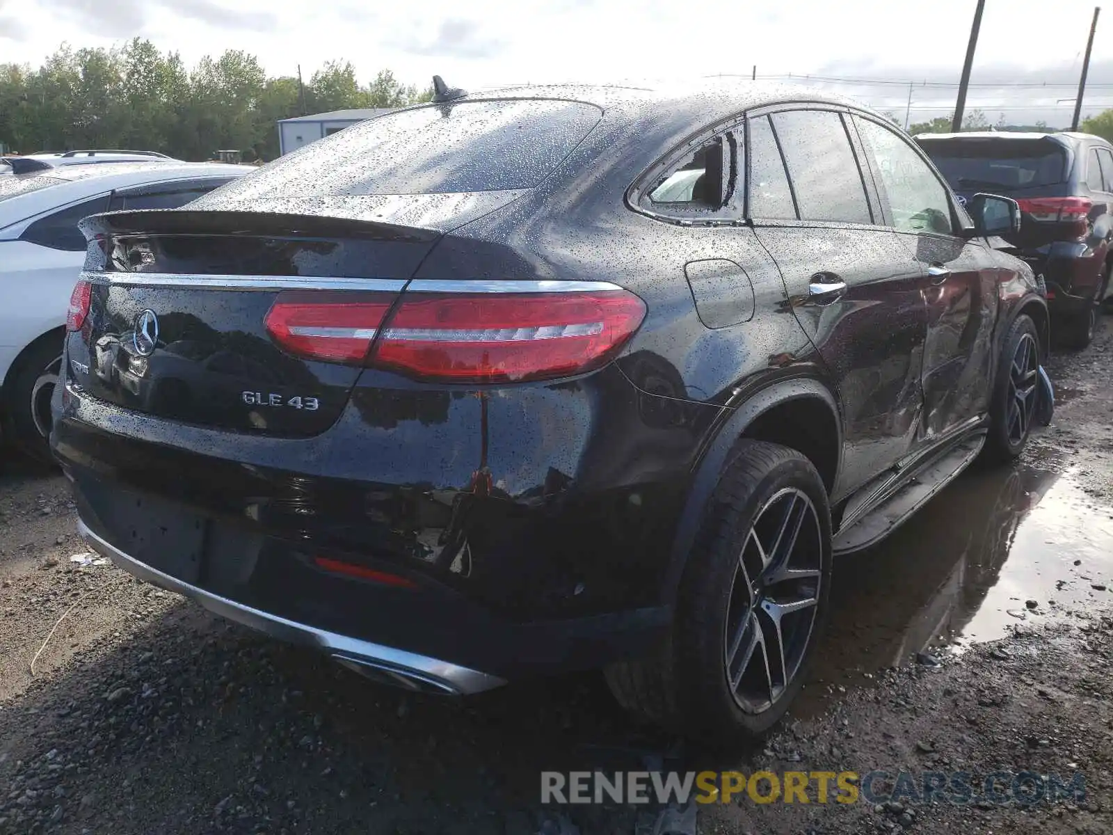 4 Photograph of a damaged car 4JGED6EB5KA137791 MERCEDES-BENZ GLE-CLASS 2019