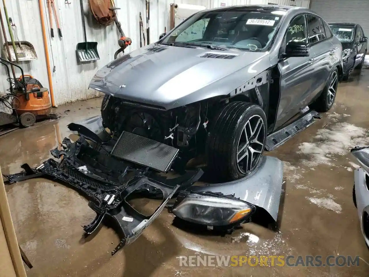 2 Photograph of a damaged car 4JGED6EB5KA145647 MERCEDES-BENZ GLE-CLASS 2019