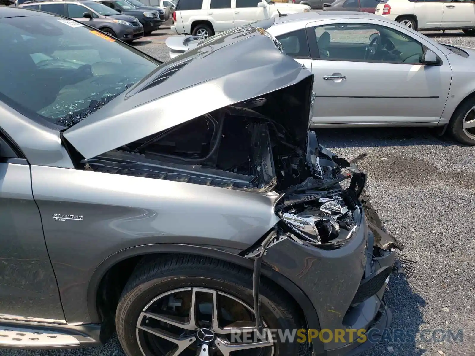 9 Photograph of a damaged car 4JGED6EB5KA150783 MERCEDES-BENZ GLE-CLASS 2019