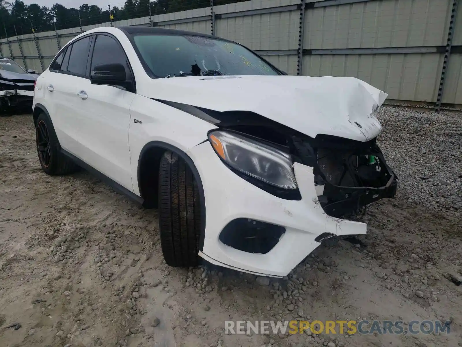 1 Photograph of a damaged car 4JGED6EB6KA141171 MERCEDES-BENZ GLE-CLASS 2019