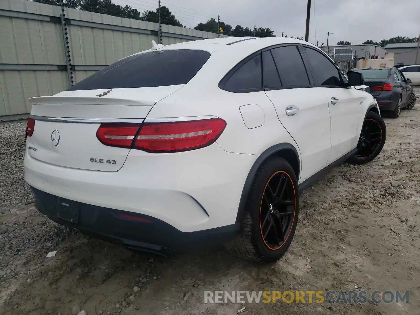 4 Photograph of a damaged car 4JGED6EB6KA141171 MERCEDES-BENZ GLE-CLASS 2019