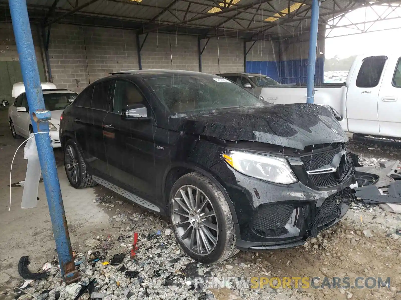 1 Photograph of a damaged car 4JGED6EB7KA151868 MERCEDES-BENZ GLE-CLASS 2019