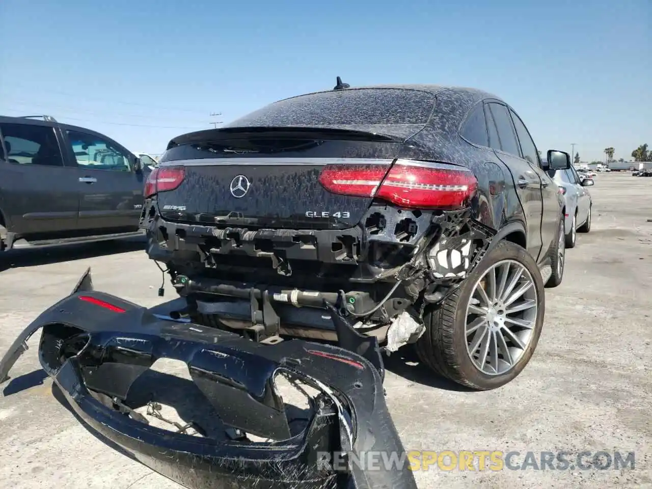 9 Photograph of a damaged car 4JGED6EB8KA129698 MERCEDES-BENZ GLE-CLASS 2019