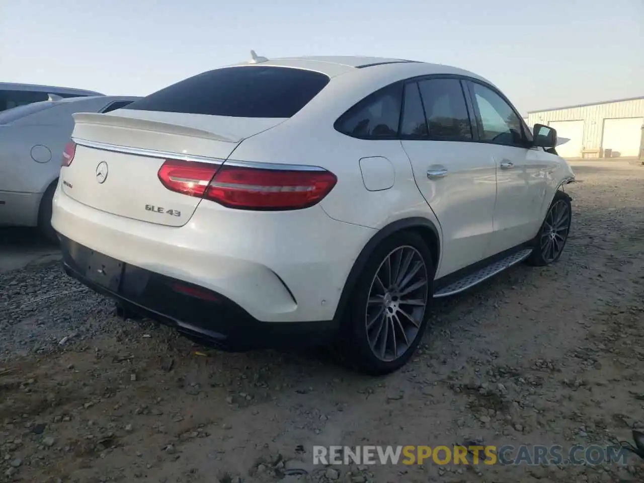 4 Photograph of a damaged car 4JGED6EBXKA132263 MERCEDES-BENZ GLE-CLASS 2019