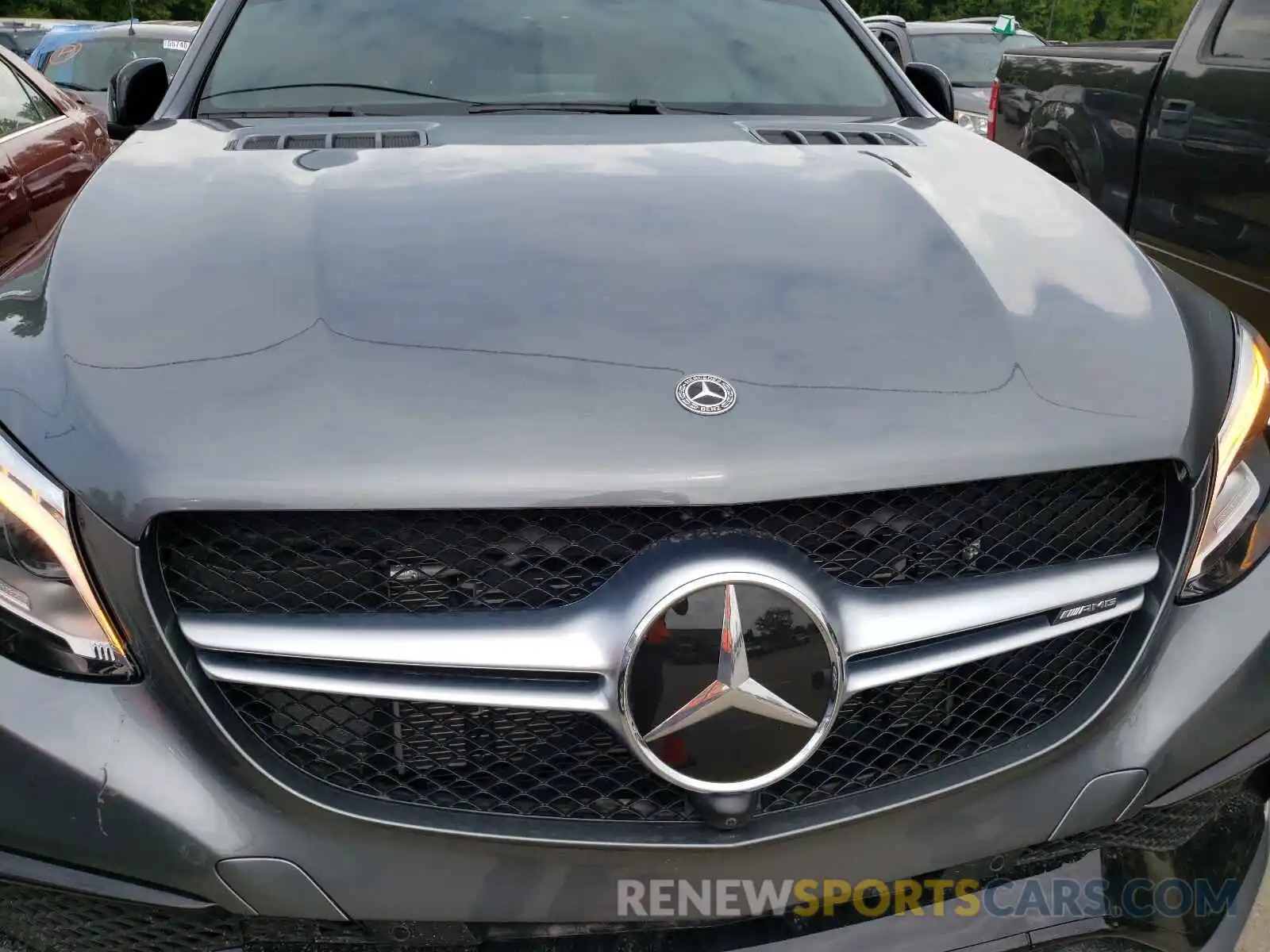 9 Photograph of a damaged car 4JGED7FB1KA143270 MERCEDES-BENZ GLE-CLASS 2019