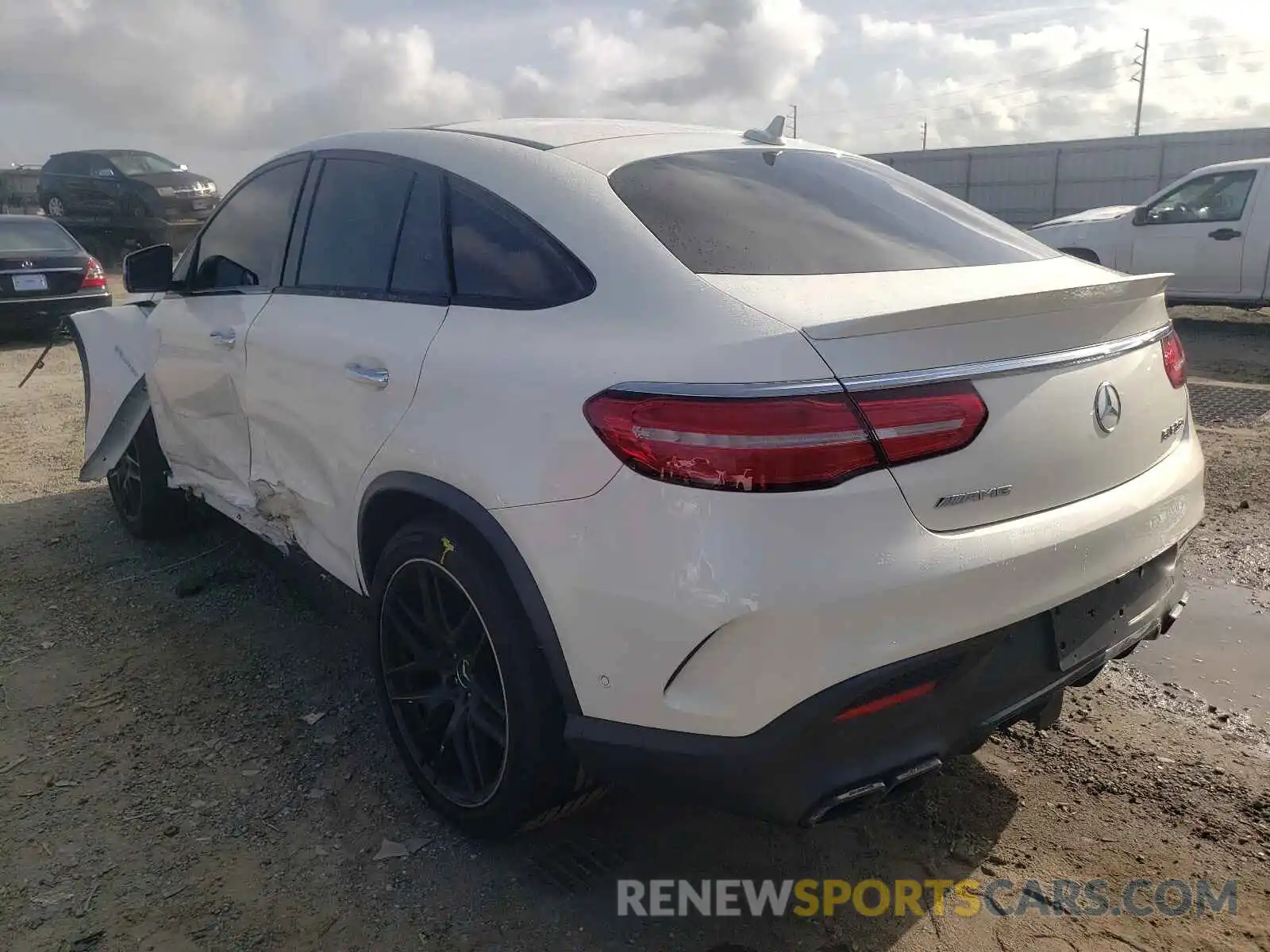 3 Photograph of a damaged car 4JGED7FB4KA128553 MERCEDES-BENZ GLE-CLASS 2019