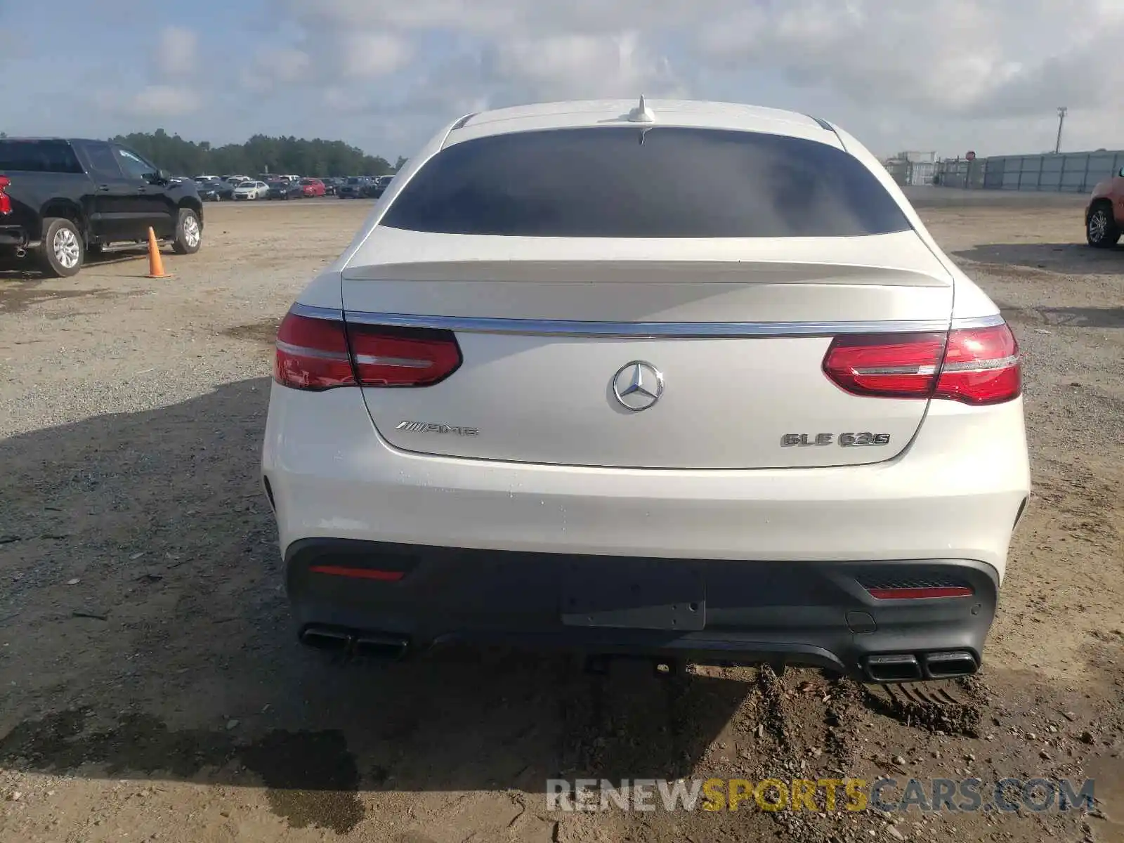 9 Photograph of a damaged car 4JGED7FB4KA128553 MERCEDES-BENZ GLE-CLASS 2019