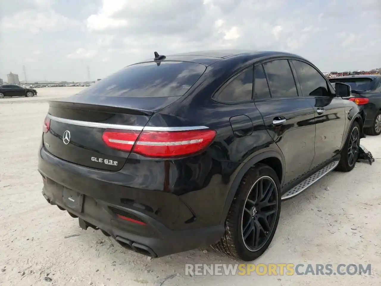 4 Photograph of a damaged car 4JGED7FB6KA155916 MERCEDES-BENZ GLE-CLASS 2019