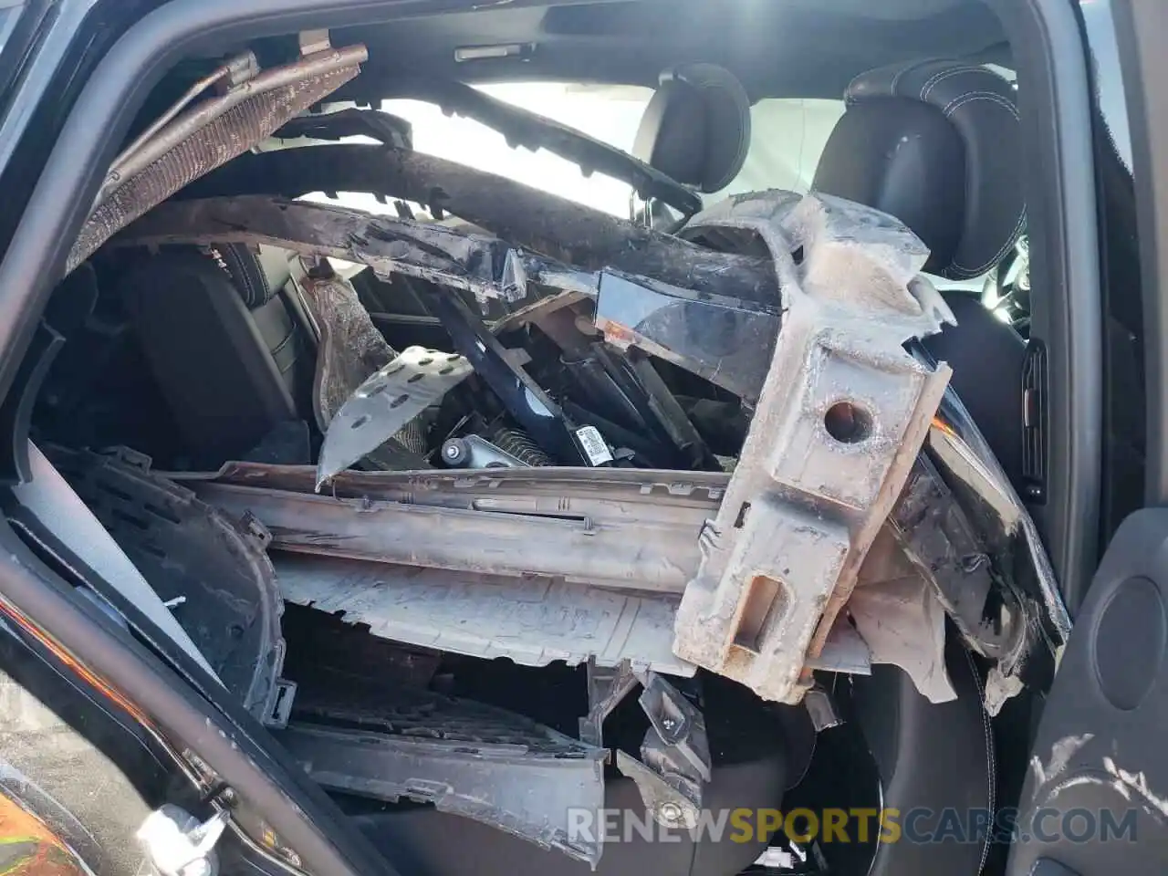 6 Photograph of a damaged car 4JGED7FB8KA141743 MERCEDES-BENZ GLE-CLASS 2019