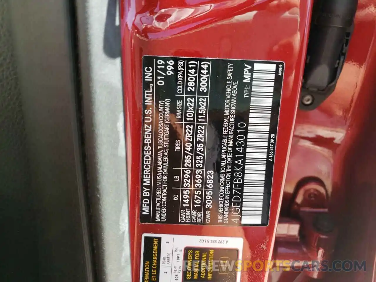 10 Photograph of a damaged car 4JGED7FB8KA143010 MERCEDES-BENZ GLE-CLASS 2019