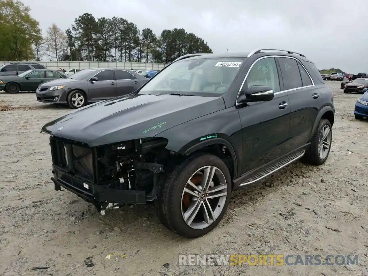 2 Photograph of a damaged car 4JGFB4JB0LA111654 MERCEDES-BENZ GLE-CLASS 2020