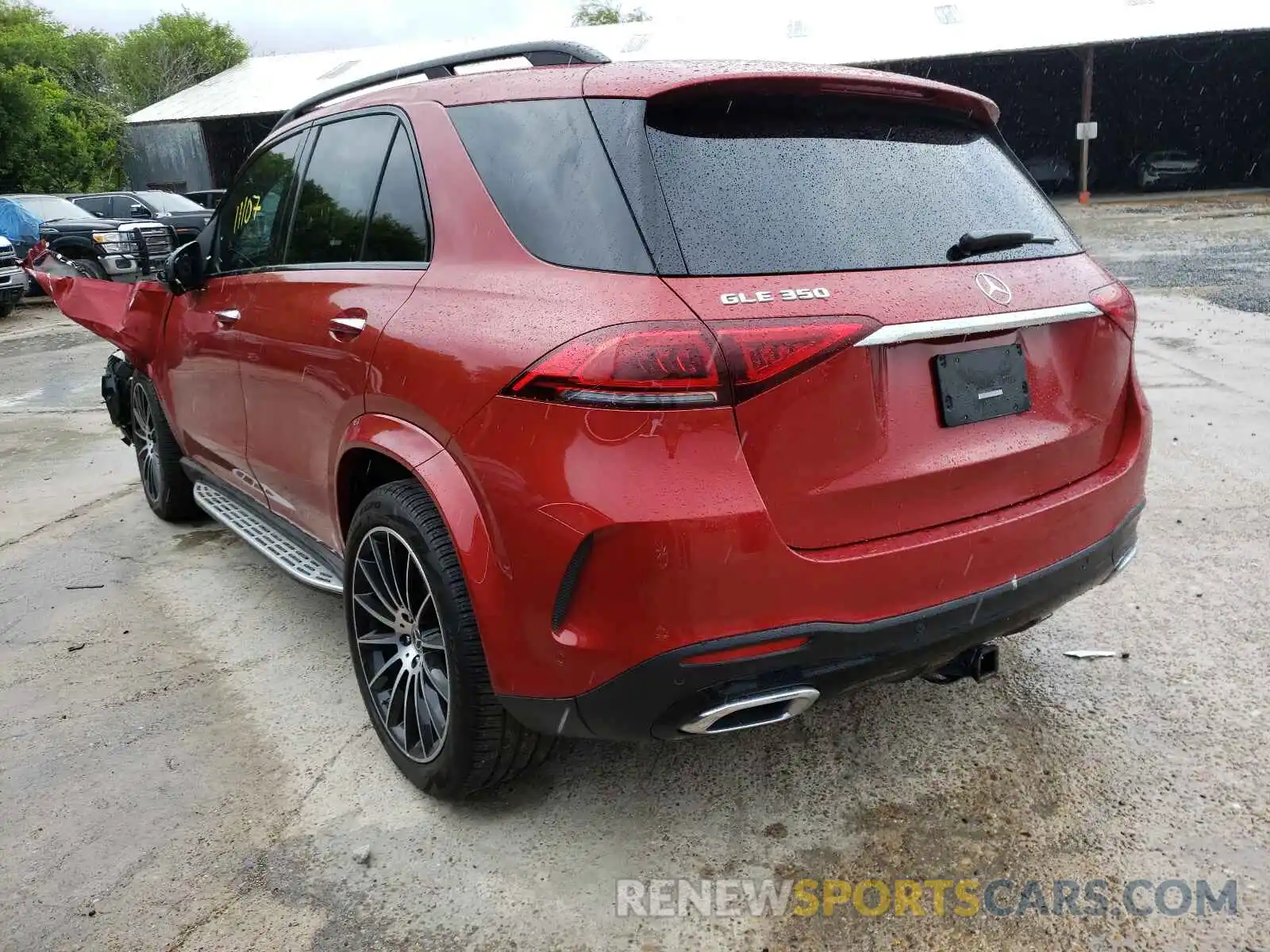 3 Photograph of a damaged car 4JGFB4JB0LA258136 MERCEDES-BENZ GLE-CLASS 2020