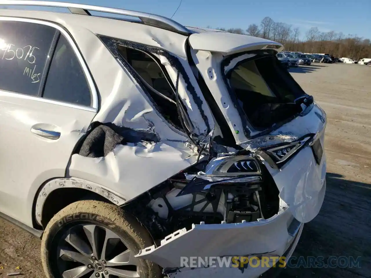 9 Photograph of a damaged car 4JGFB4JB2LA202344 MERCEDES-BENZ GLE-CLASS 2020