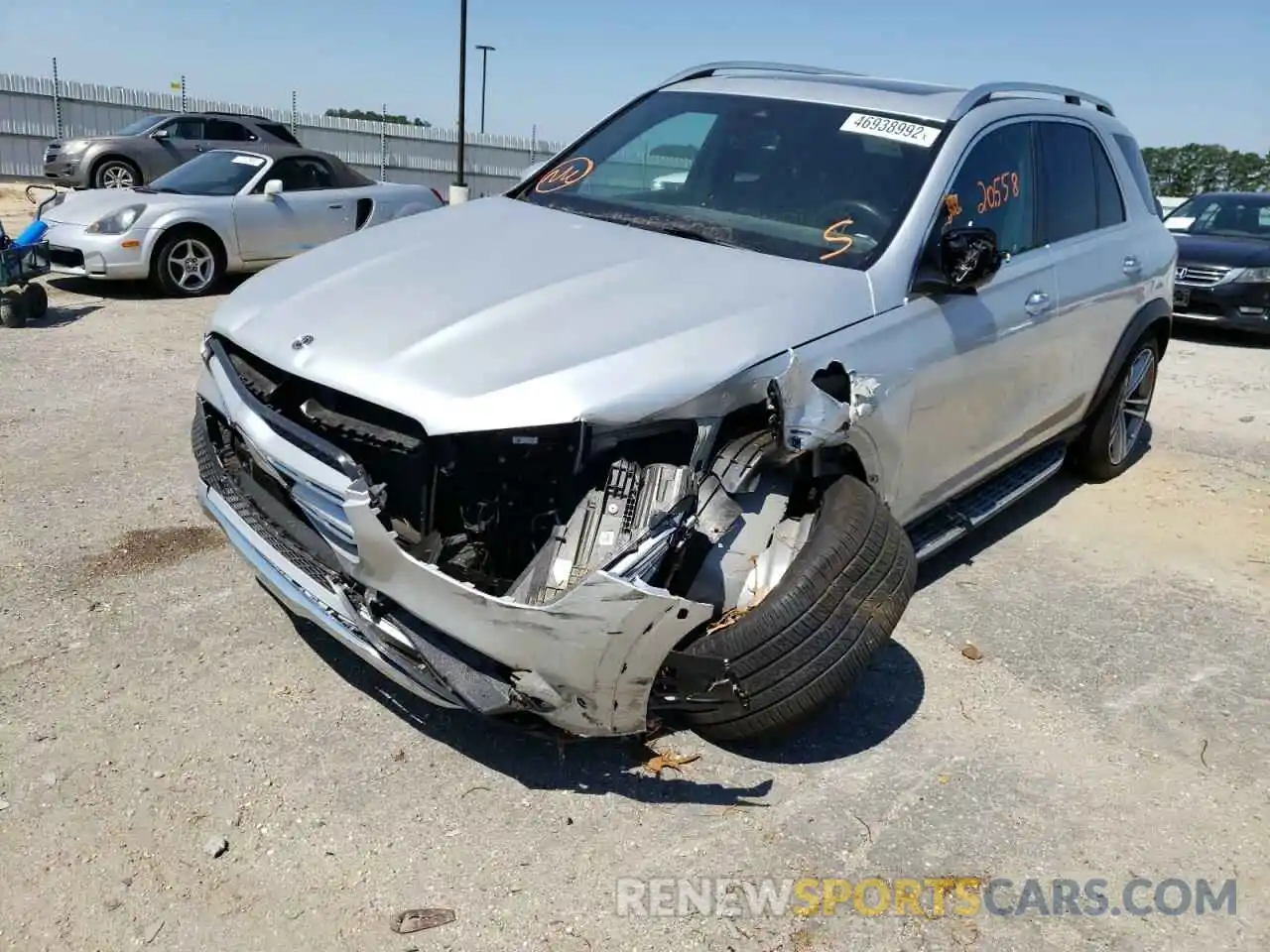 9 Photograph of a damaged car 4JGFB4JB4LA158539 MERCEDES-BENZ GLE-CLASS 2020