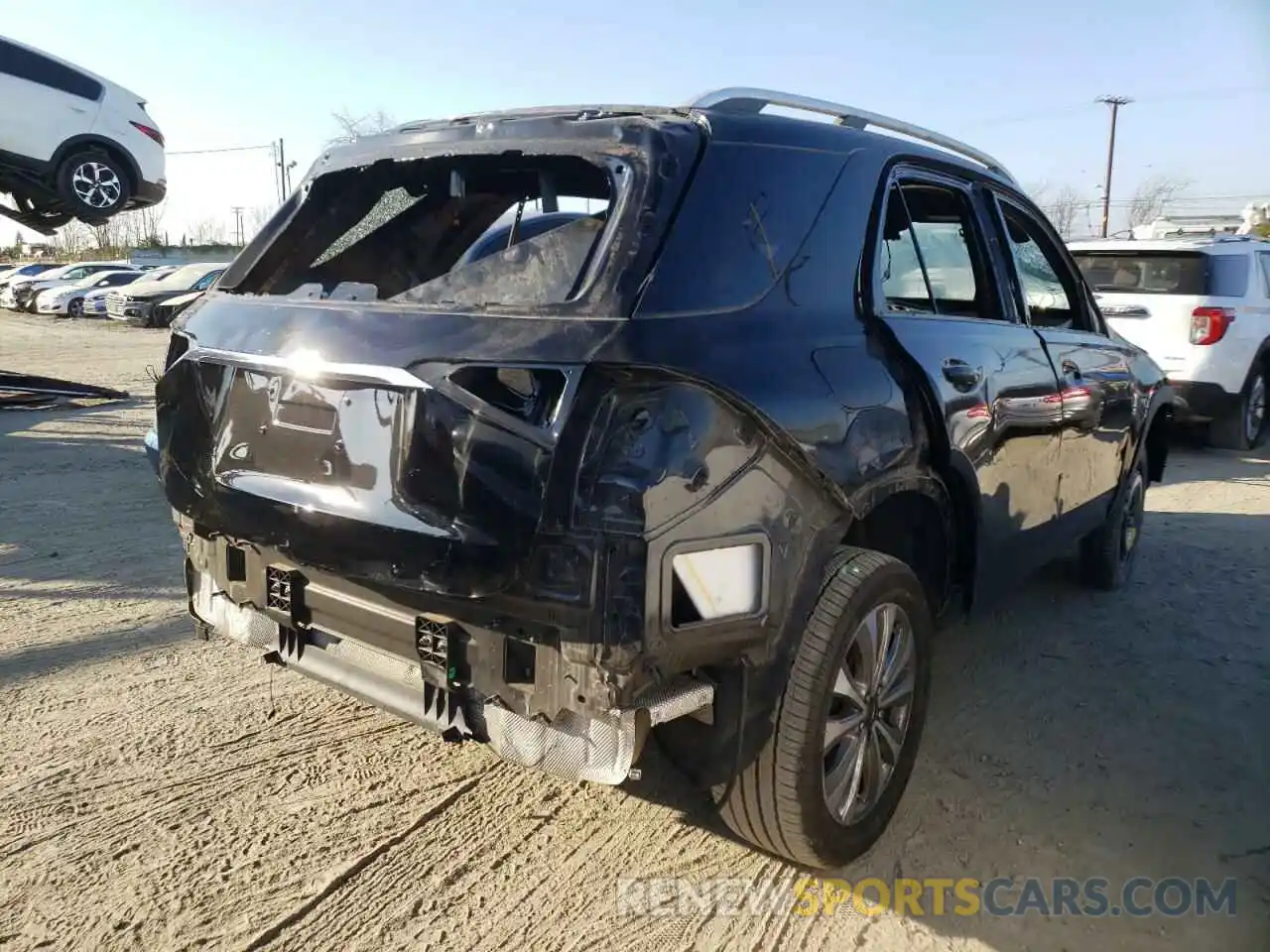 4 Photograph of a damaged car 4JGFB4JB4LA207822 MERCEDES-BENZ GLE-CLASS 2020