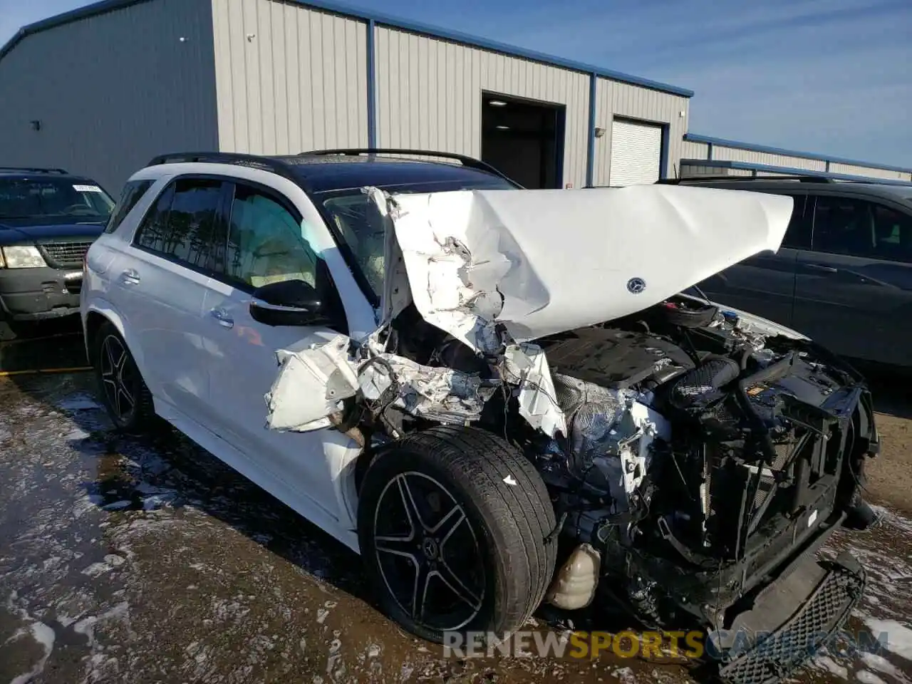 1 Photograph of a damaged car 4JGFB4JB4LA232249 MERCEDES-BENZ GLE-CLASS 2020