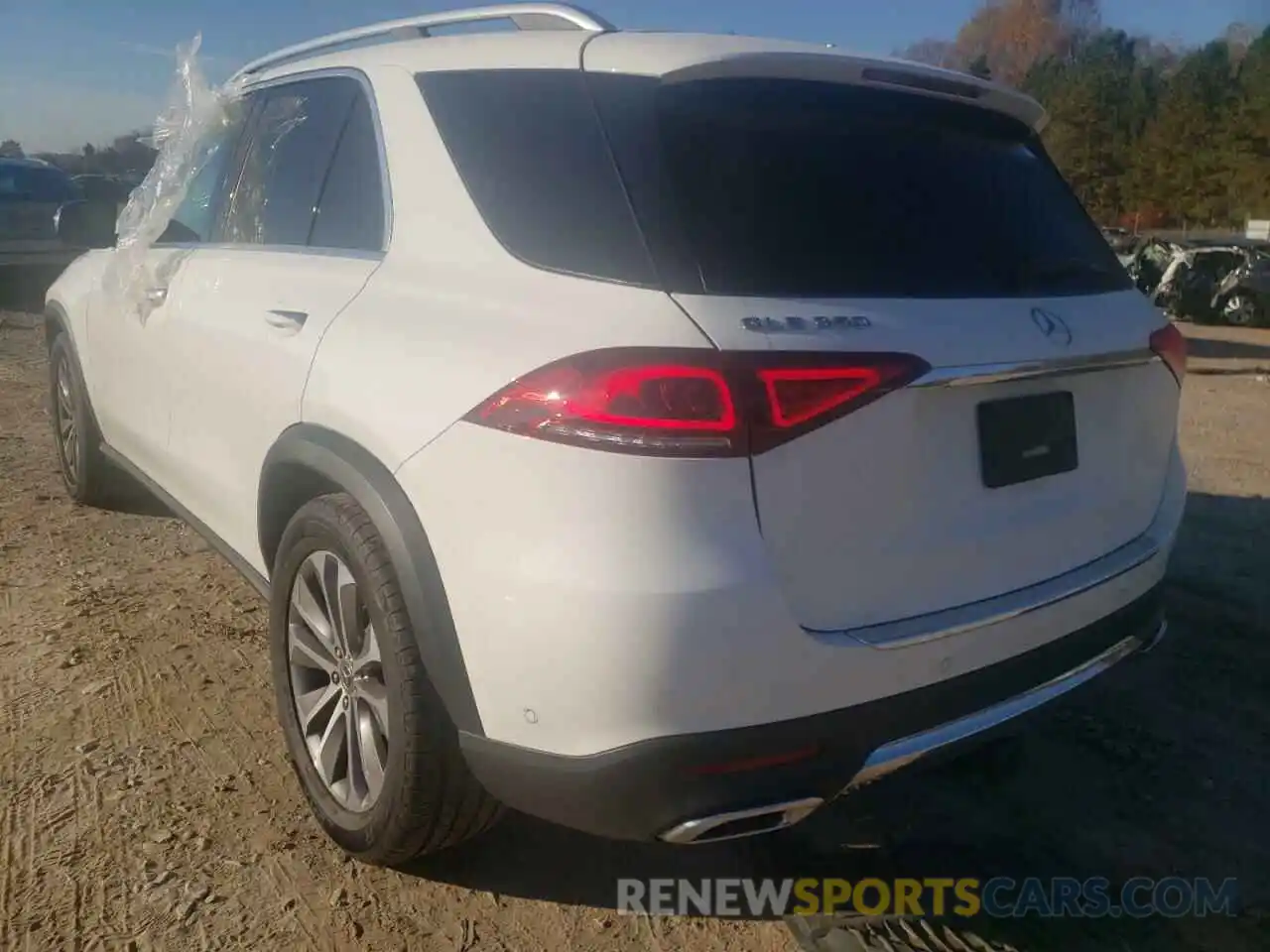 3 Photograph of a damaged car 4JGFB4JB5LA122889 MERCEDES-BENZ GLE-CLASS 2020