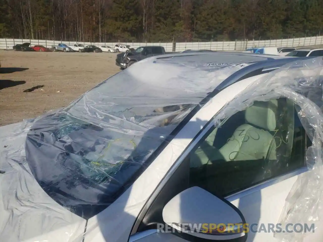 9 Photograph of a damaged car 4JGFB4JB5LA122889 MERCEDES-BENZ GLE-CLASS 2020