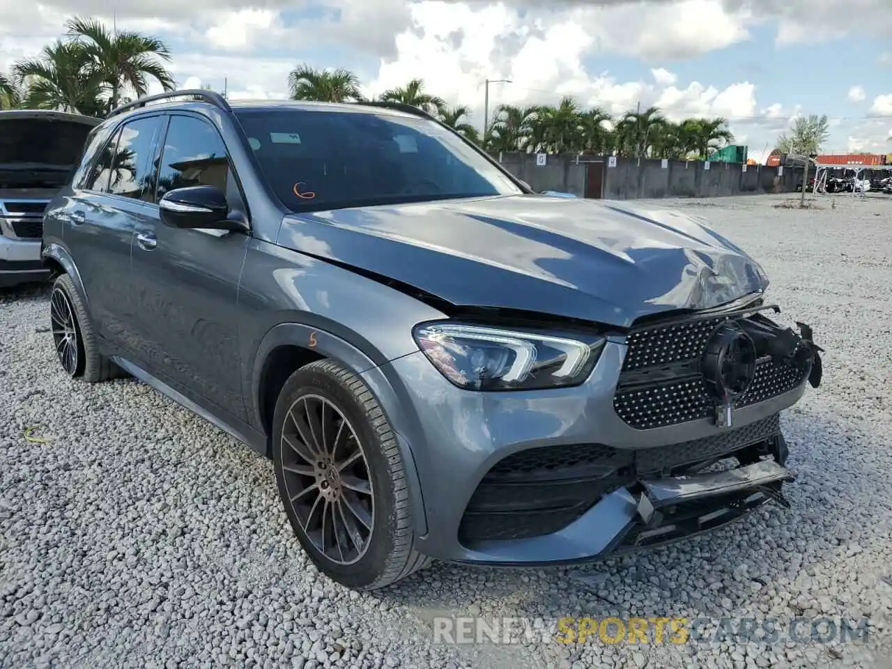 1 Photograph of a damaged car 4JGFB4JB5LA196801 MERCEDES-BENZ GLE-CLASS 2020