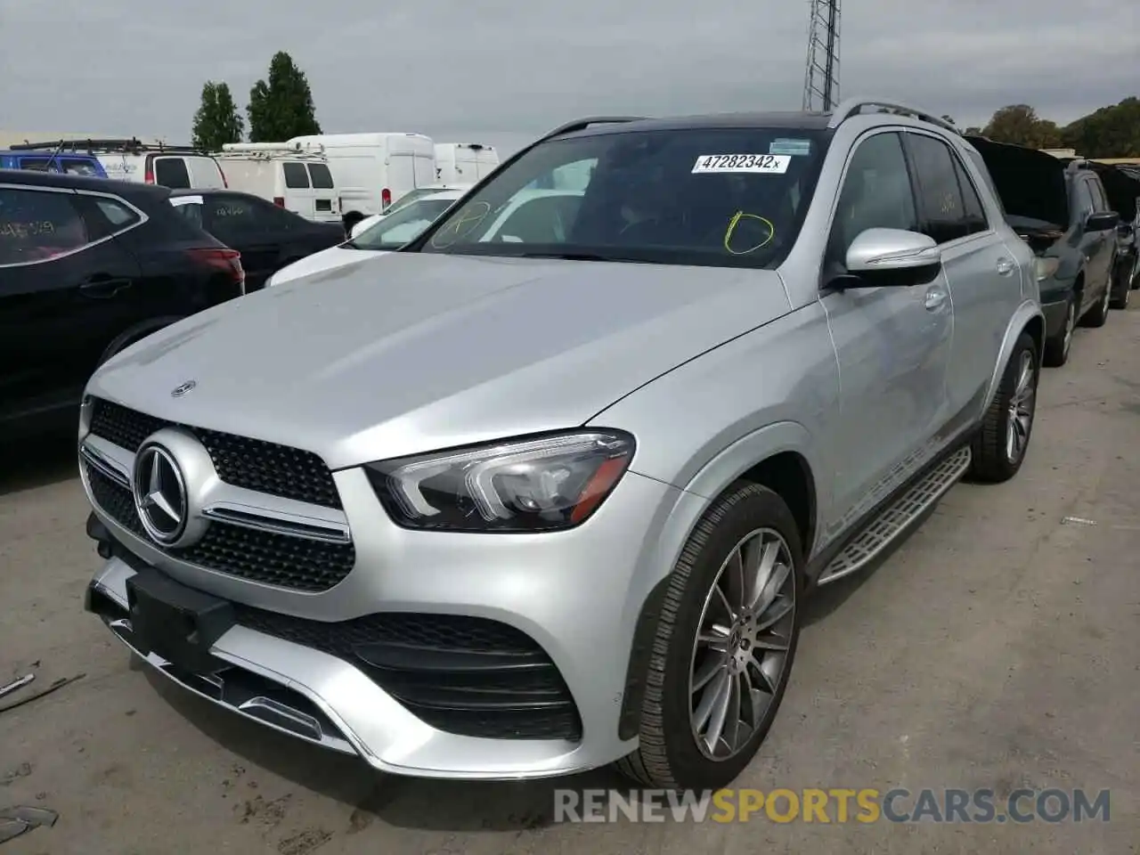 2 Photograph of a damaged car 4JGFB4JB5LA210762 MERCEDES-BENZ GLE-CLASS 2020