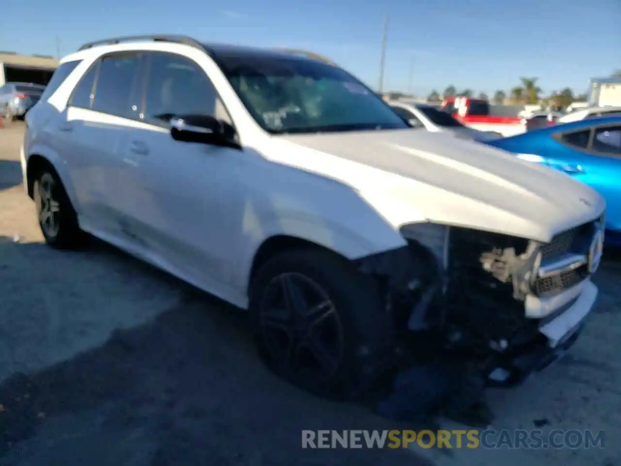 4 Photograph of a damaged car 4JGFB4JB5LA216092 MERCEDES-BENZ GLE-CLASS 2020