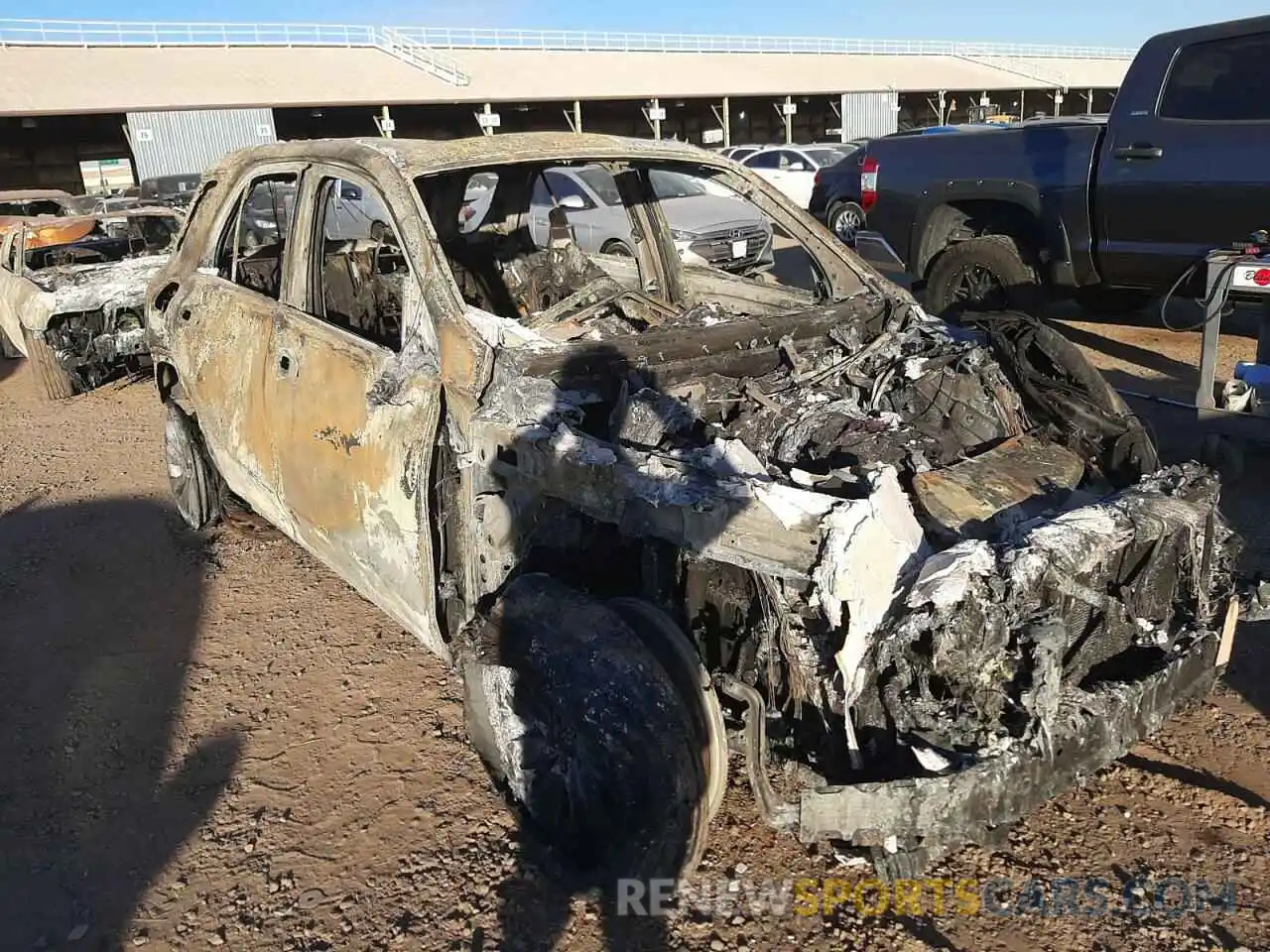 9 Photograph of a damaged car 4JGFB4JB6LA163094 MERCEDES-BENZ GLE-CLASS 2020