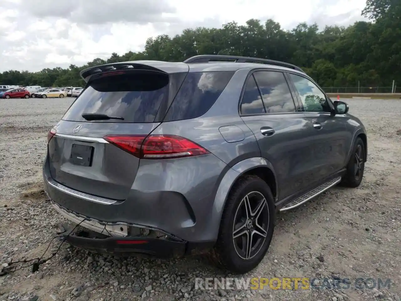 4 Photograph of a damaged car 4JGFB4JB6LA238019 MERCEDES-BENZ GLE-CLASS 2020