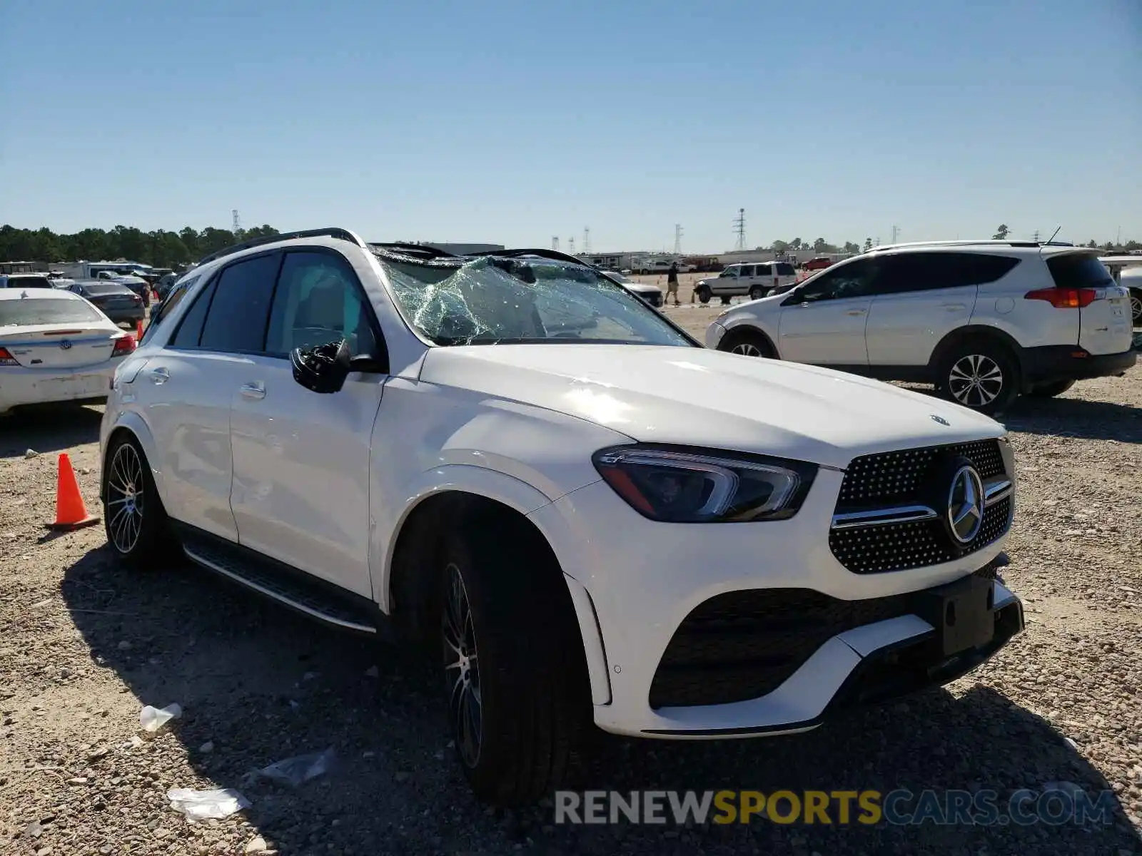 1 Photograph of a damaged car 4JGFB4JB7LA183063 MERCEDES-BENZ GLE-CLASS 2020