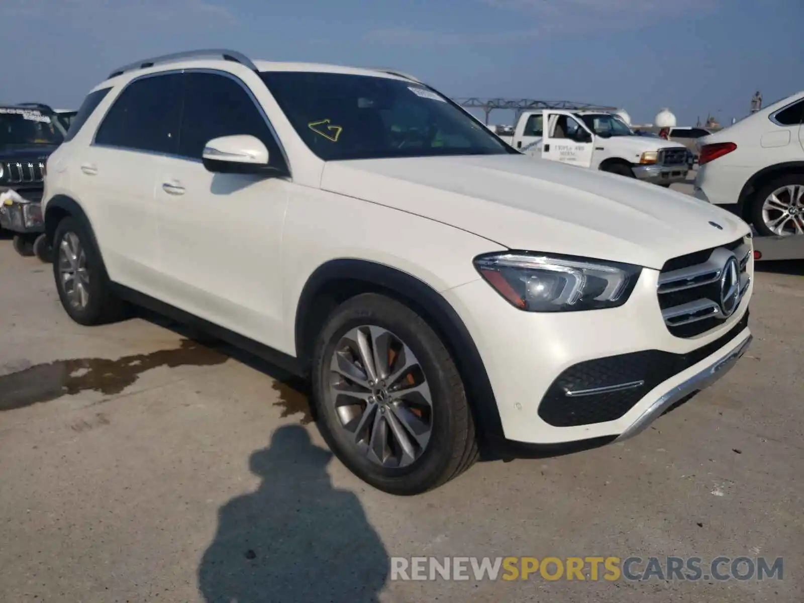 1 Photograph of a damaged car 4JGFB4JB8LA119131 MERCEDES-BENZ GLE-CLASS 2020