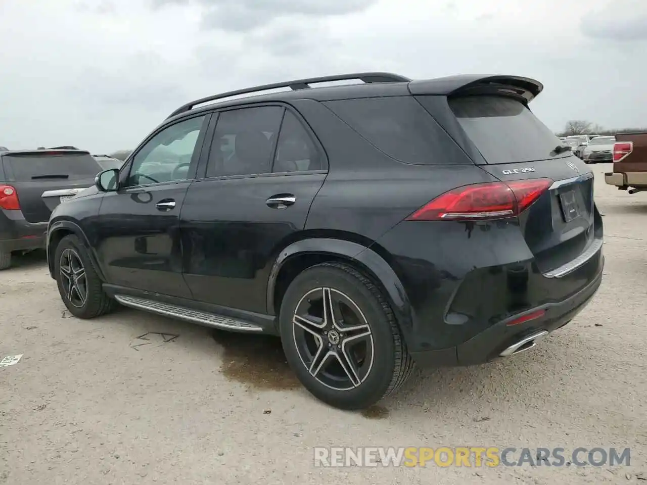 2 Photograph of a damaged car 4JGFB4JB8LA202672 MERCEDES-BENZ GLE-CLASS 2020