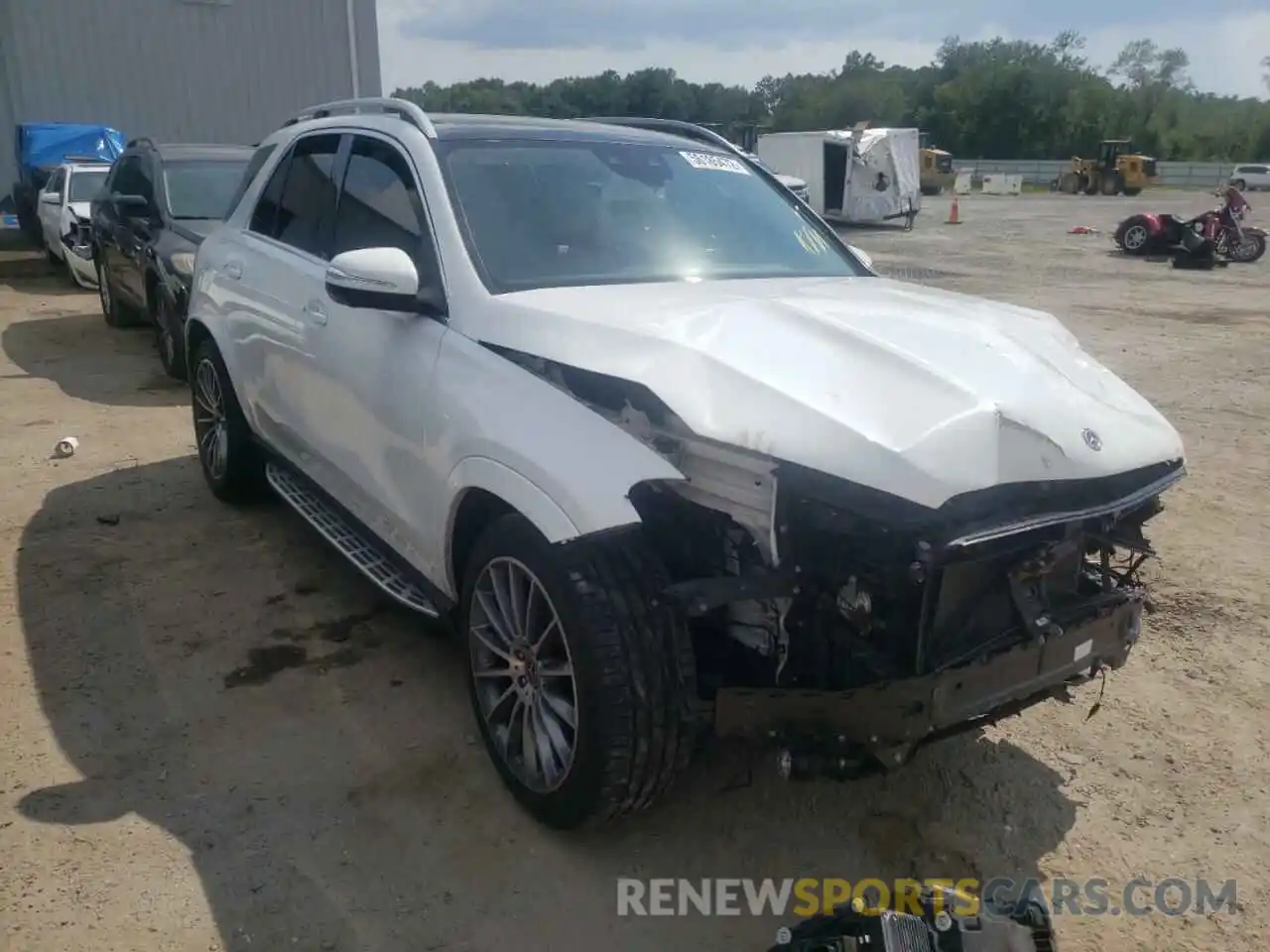 1 Photograph of a damaged car 4JGFB4JB8LA228625 MERCEDES-BENZ GLE-CLASS 2020