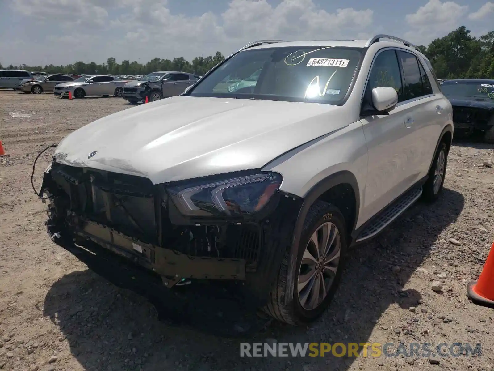 2 Photograph of a damaged car 4JGFB4JB9LA109207 MERCEDES-BENZ GLE-CLASS 2020