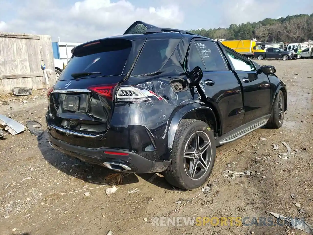 4 Photograph of a damaged car 4JGFB4JB9LA119140 MERCEDES-BENZ GLE-CLASS 2020