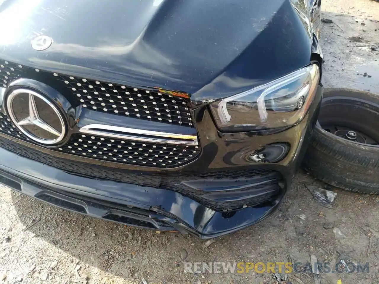 9 Photograph of a damaged car 4JGFB4JB9LA119140 MERCEDES-BENZ GLE-CLASS 2020