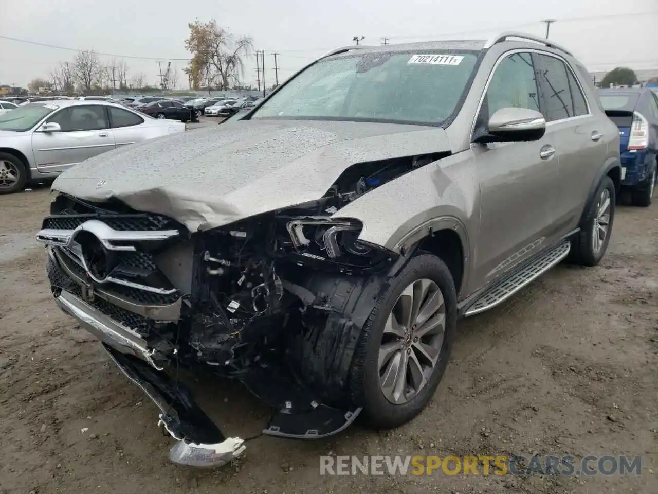 2 Photograph of a damaged car 4JGFB4JE0LA119103 MERCEDES-BENZ GLE-CLASS 2020