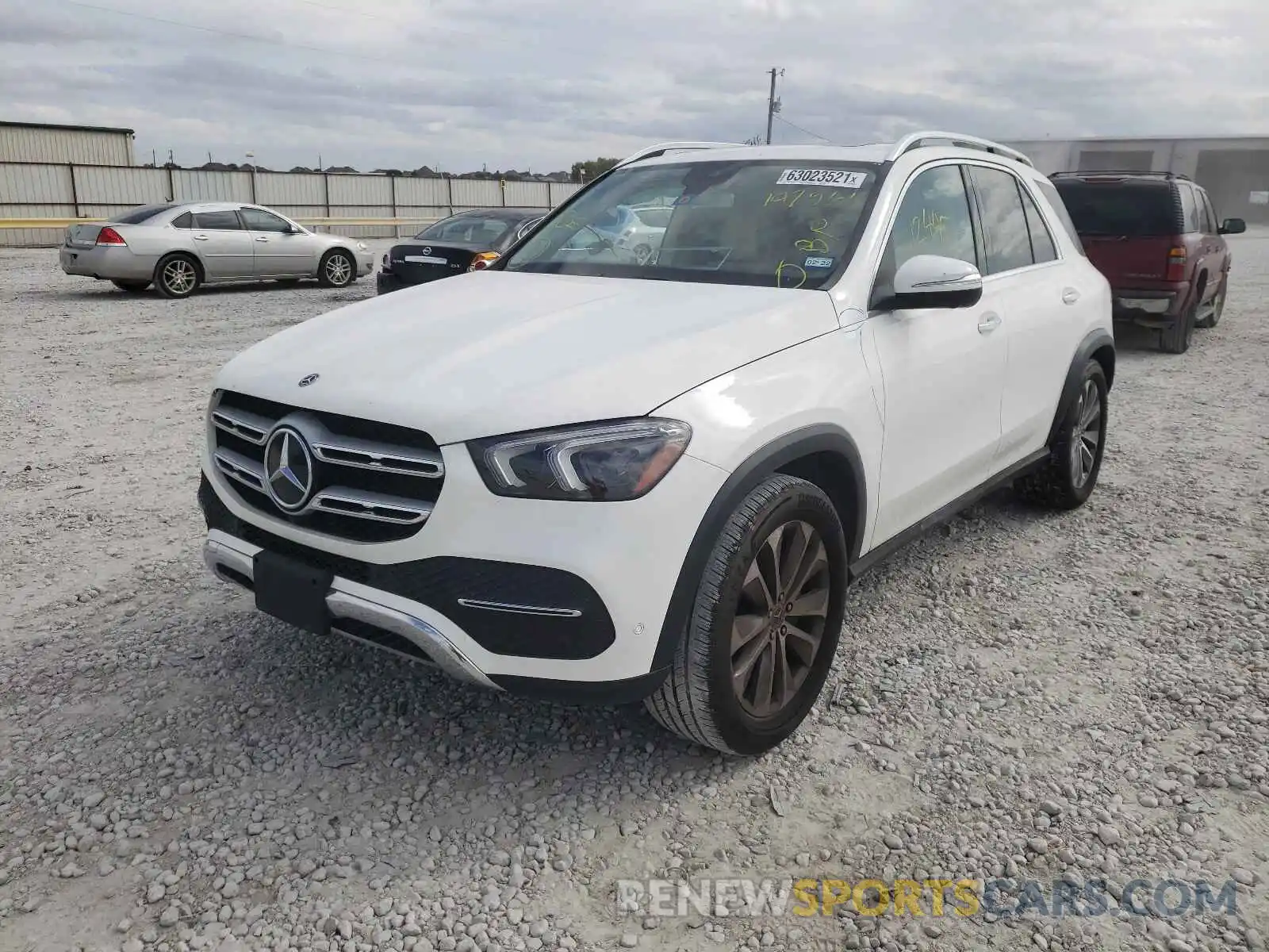 2 Photograph of a damaged car 4JGFB4JE2LA197561 MERCEDES-BENZ GLE-CLASS 2020