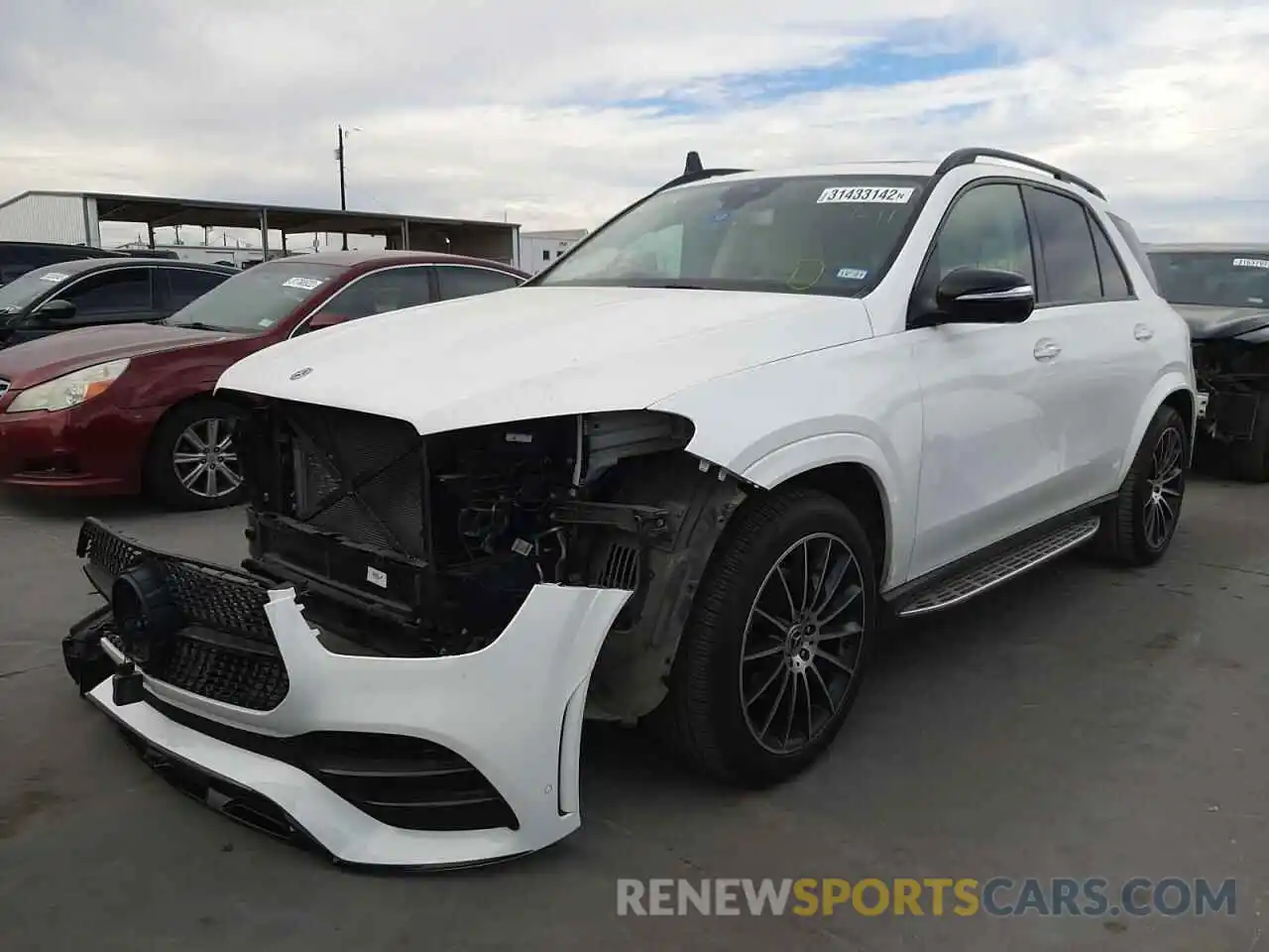 2 Photograph of a damaged car 4JGFB4JE6LA157984 MERCEDES-BENZ GLE-CLASS 2020