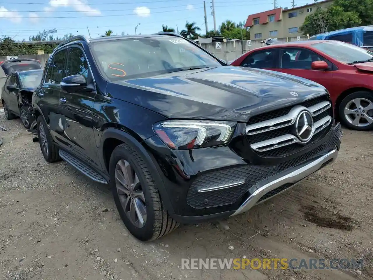 1 Photograph of a damaged car 4JGFB4JE7LA117087 MERCEDES-BENZ GLE-CLASS 2020