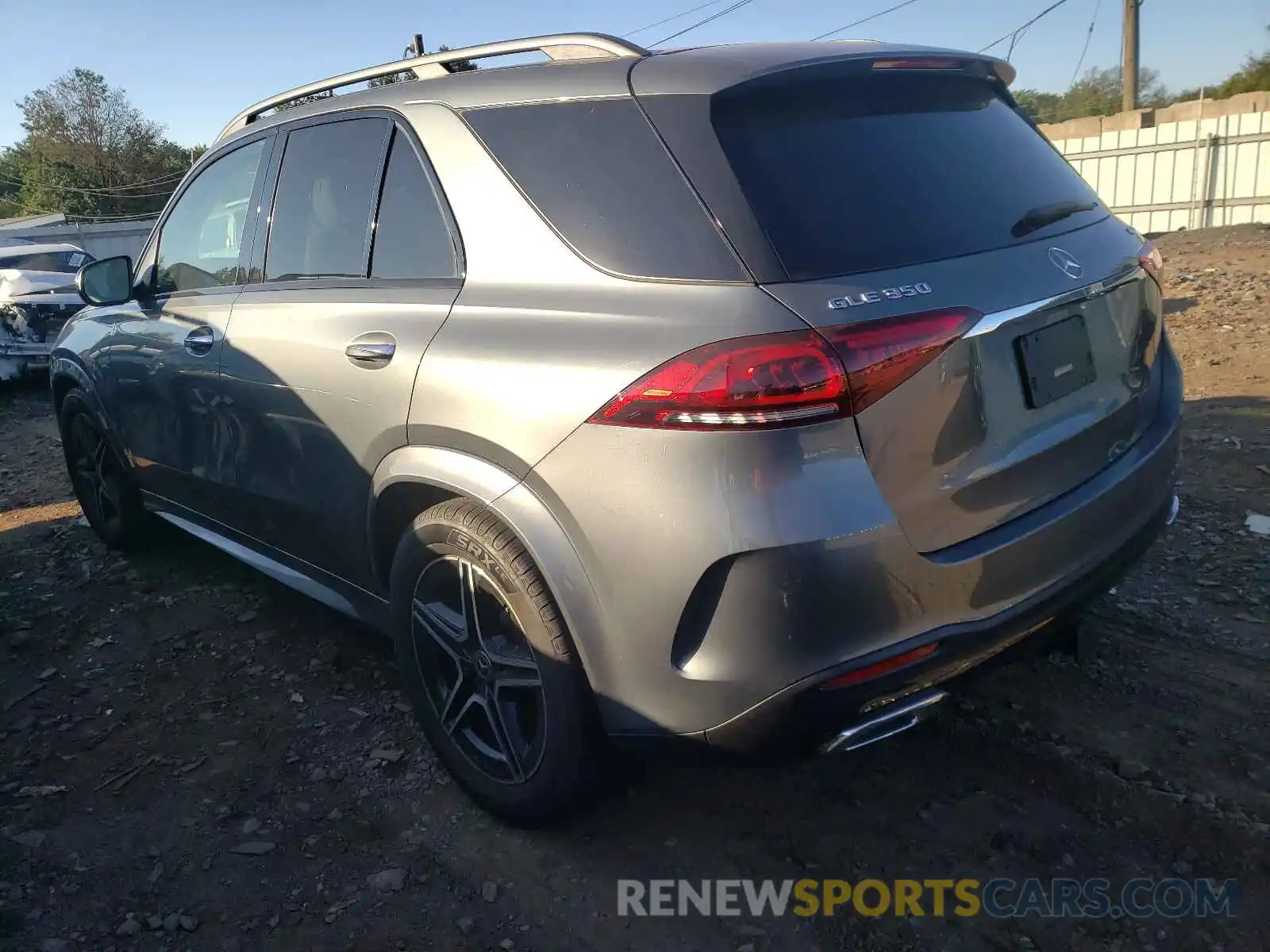 3 Photograph of a damaged car 4JGFB4KB0LA010628 MERCEDES-BENZ GLE-CLASS 2020