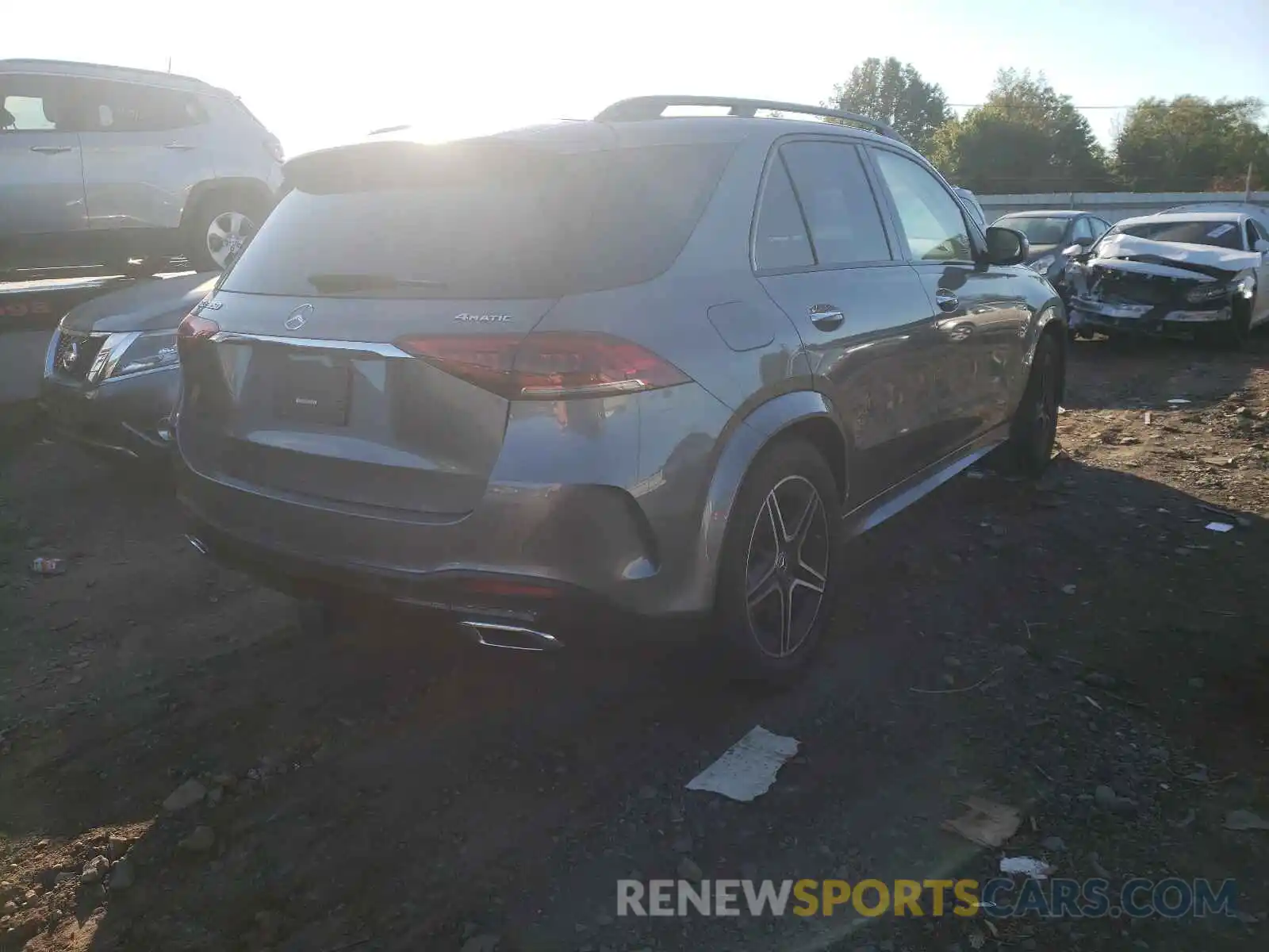 4 Photograph of a damaged car 4JGFB4KB0LA010628 MERCEDES-BENZ GLE-CLASS 2020