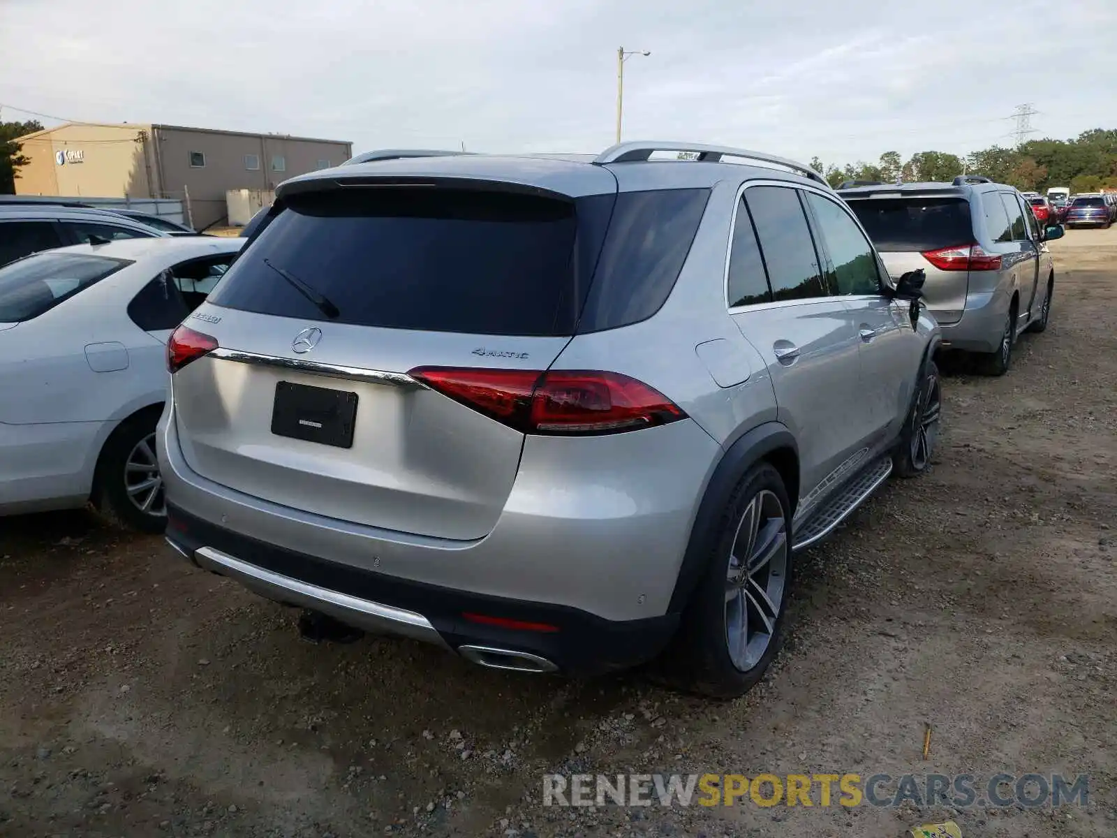 4 Photograph of a damaged car 4JGFB4KB0LA072496 MERCEDES-BENZ GLE-CLASS 2020