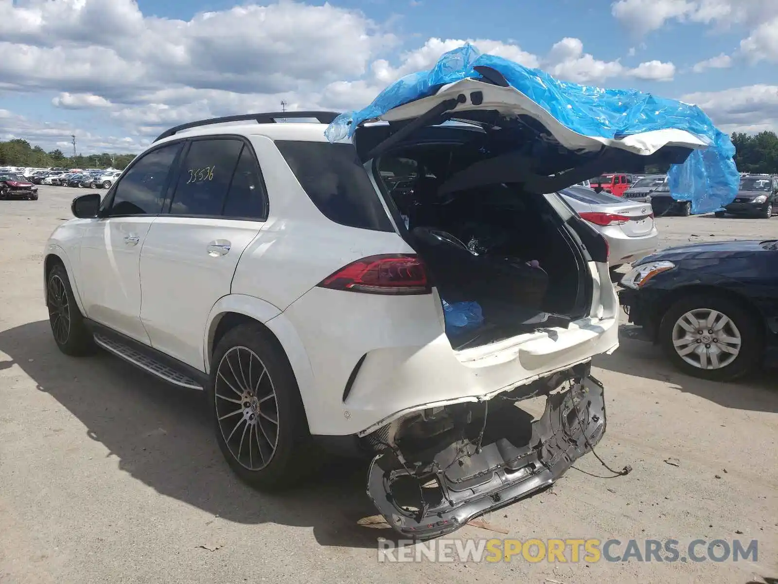 3 Photograph of a damaged car 4JGFB4KB0LA095597 MERCEDES-BENZ GLE-CLASS 2020