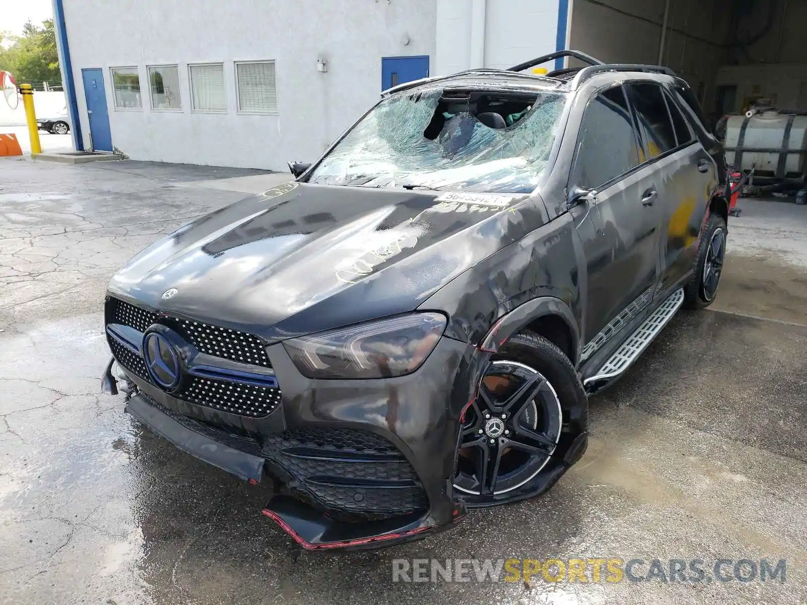 2 Фотография поврежденного автомобиля 4JGFB4KB0LA140053 MERCEDES-BENZ GLE-CLASS 2020