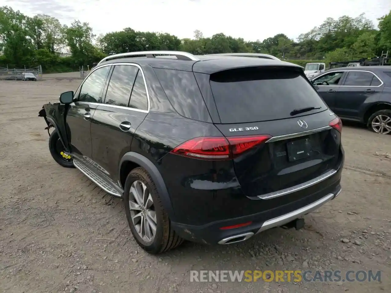 3 Photograph of a damaged car 4JGFB4KB0LA216175 MERCEDES-BENZ GLE-CLASS 2020