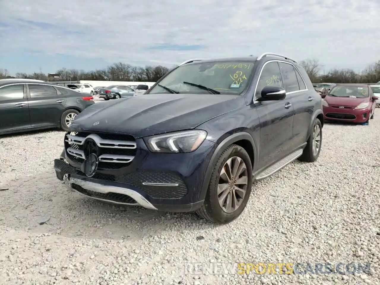 2 Photograph of a damaged car 4JGFB4KB1LA105229 MERCEDES-BENZ GLE-CLASS 2020